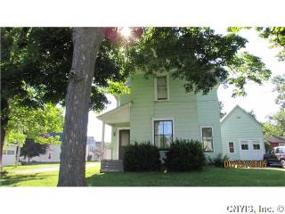 224 Pleasant St, Watertown, NY 13601-2939