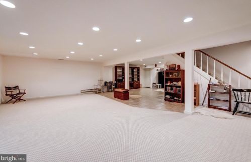 26 Manchester Ct, Berwyn PA  19312-1863 exterior