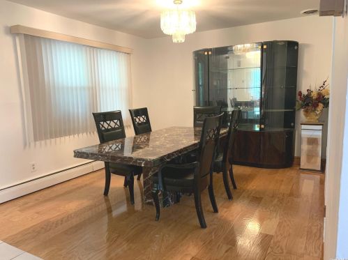 55 Greenvale Dr, Elwood NY  11731-4117 exterior