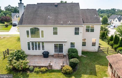 5027 Woodgate Ln, Collegeville PA  19426-3365 exterior