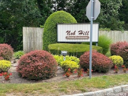 107 Richmond Blvd, Hauppauge, NY 11779-3426