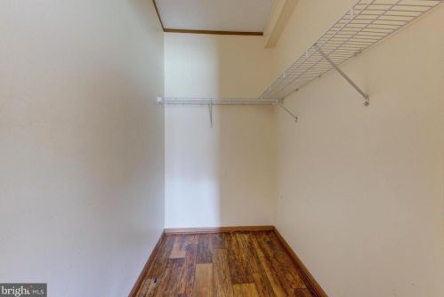 1356 Kings Hwy, Pilesgrove NJ 08098-2517 exterior