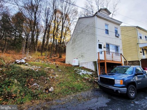 1019 Schuylkill Ave, Primrose, PA 17901-3443