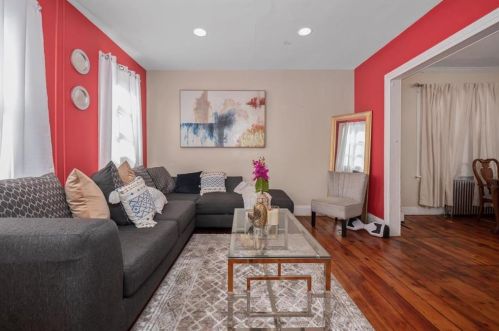 1009 Wilkes Barre St, Easton PA  18042-6381 exterior