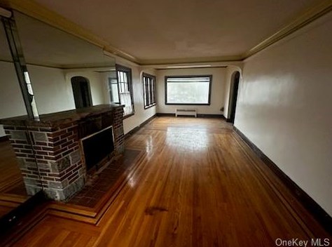 395 Collins Ave, Mount Vernon, NY 10552-1001