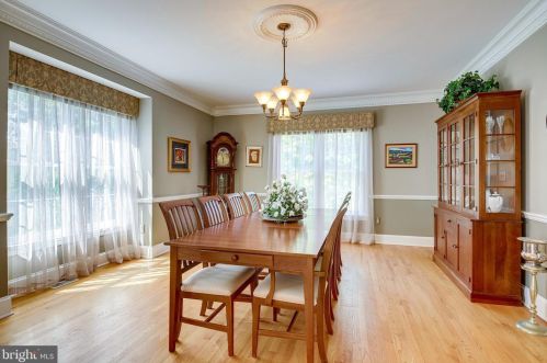 12664 Crabtree Falls Dr, Bristow VA  20136-2161 exterior