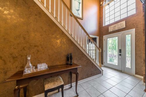 7512 Harvesthome Dr, Florence, KY 41042-7788
