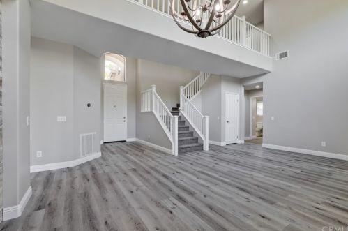 43610 Ortona St, Temecula CA  92592-3878 exterior