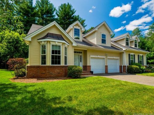 3 Scarlet Ln, Windsor, CT 06095-4769