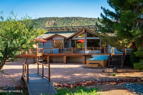 200 Concho Dr, Sedona AZ 86351-7952 exterior