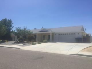 417 Inyo St, Ridgecrest CA  93555-5417 exterior