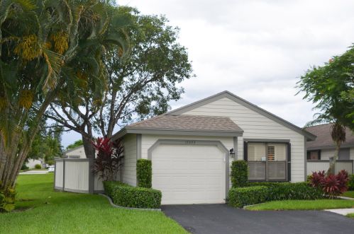 13335 Bedford Mews Ct, West Palm Beach, FL 33414-7711