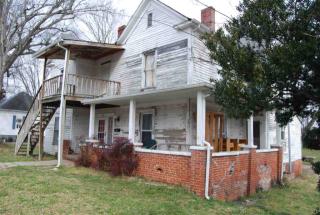 700 8th St, Etowah TN  37331-1108 exterior