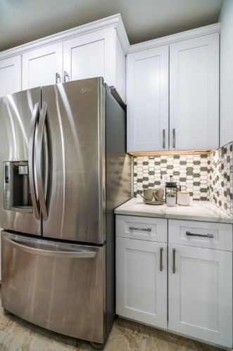 646 Westland Dr, Gibsonia PA  15044-9352 exterior