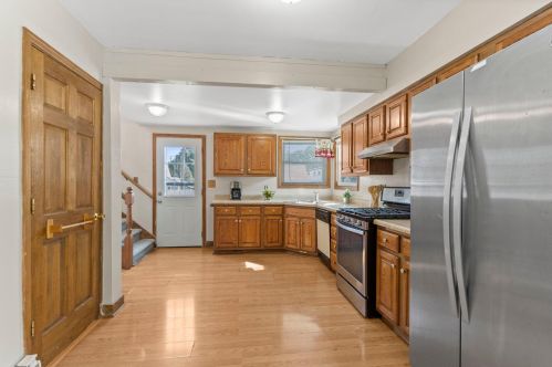 3666 89, Milwaukee WI 53222-3605 exterior