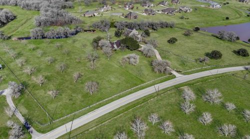 1038 Winner Foster Rd, Richmond, TX 77406-8735