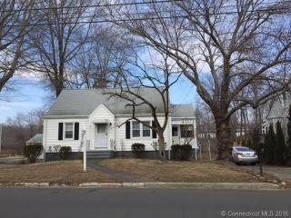 109 Ford St, Milford, CT 06461-2549