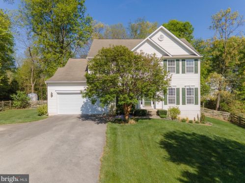 26 Colonel Miles Ct, Harpers Ferry WV  25425-3109 exterior