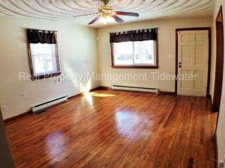 708 Cardover Ave, Chesapeake VA  23325-5006 exterior