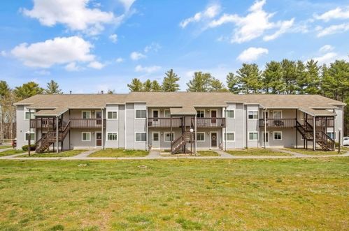 308 Park Pl, Raynham, MA 02767-8016