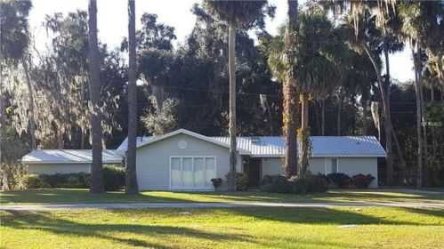 522 Stone Island Rd, Deltona, FL 32725-2427