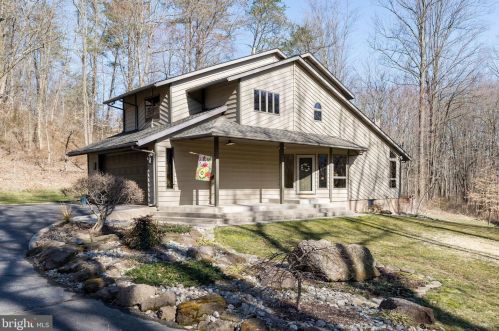 1771 Fernbrook Ln, Pottstown, PA 19465-7149