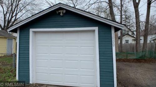 1000 Charles Ave, Saint Paul MN  55104-2616 exterior