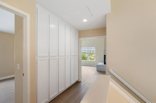 5166 Via Malaguena, Oceanside CA  92057-2636 exterior