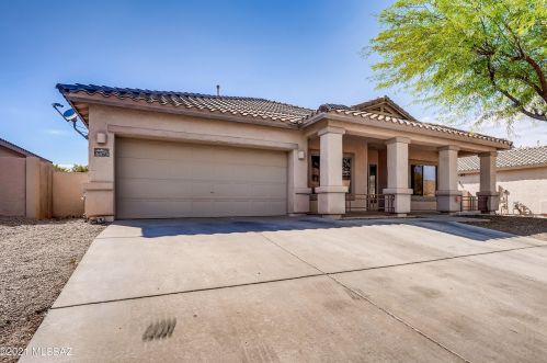 6073 Millay St, Tucson, AZ 85743-8260