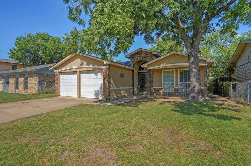 3454 Weber St, Fort Worth TX  76106-4637 exterior