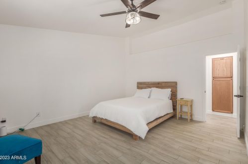 6109 Villa Theresa Dr, Glendale AZ  85308-8094 exterior