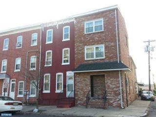 547 Chestnut Ave, Trenton, NJ 08611-1233