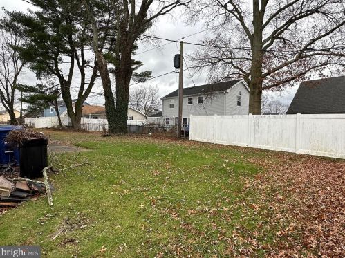 30 Peachfield Ln, Willingboro NJ  08046-2617 exterior