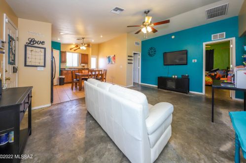 2201 Vera Cruz Vis, Tucson, AZ 85713-7502