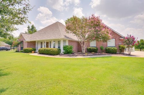 8908 Water Tower Rd, Fort Worth, TX 76179-5146