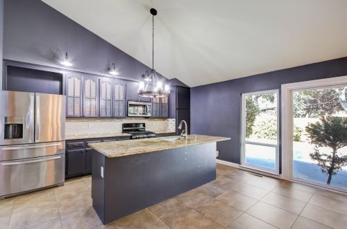 814 Stoneman Way, Folsom CA  95762-4218 exterior