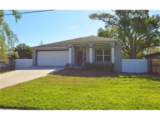 10124 66th Ave, Largo, FL 33772-6450