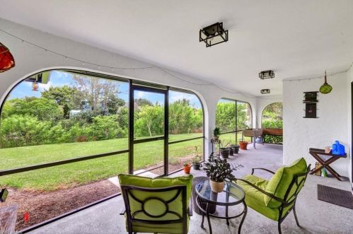 4984 30th Pl, Naples FL  34116-7749 exterior