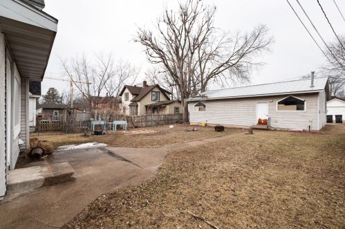 1309 Mississippi St, La Crosse, WI 54601-4842