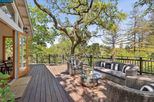 8 Fern Way, Orinda CA  94563-3810 exterior