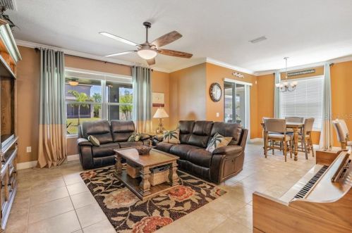 1606 Feather Grass Loop, Lutz FL  33558-2804 exterior