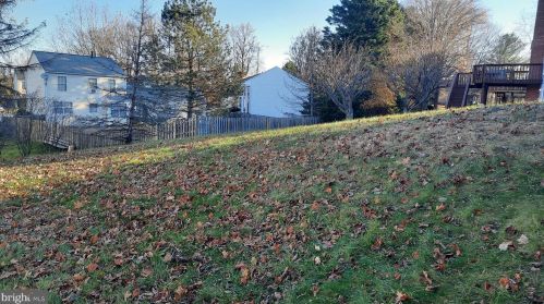 1613 Golf Course Dr, Bowie MD  20721-3159 exterior