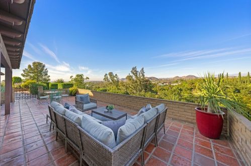 39386 Chaparral Dr, Temecula CA  92592-8822 exterior