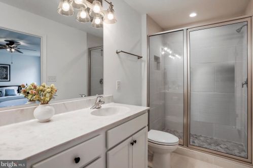 1198 Happy Ridge Dr, Front Royal VA  22630-5302 exterior