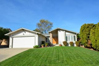 2252 Concord Dr, West Pittsburg, CA 94565-4478