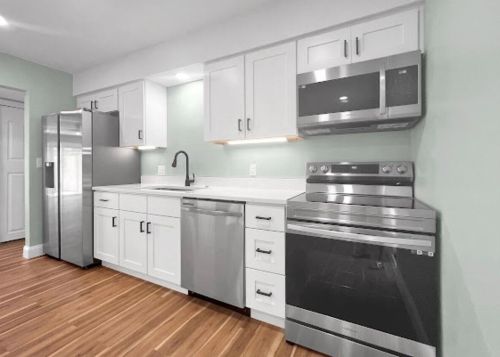 4831 Huron Dr, Pensacola FL  32507-8740 exterior