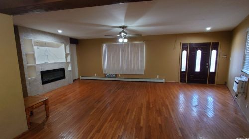145-03 Frankton St, Jamaica, NY 11422