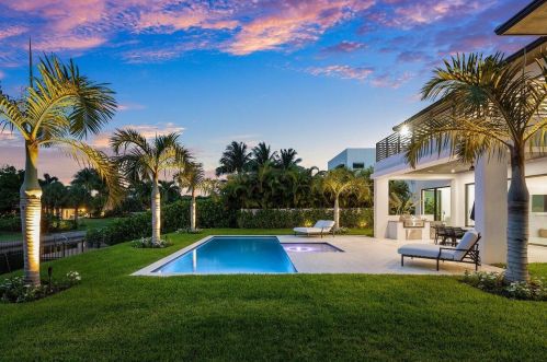 255 22nd St, Delray Beach FL  33444-4223 exterior