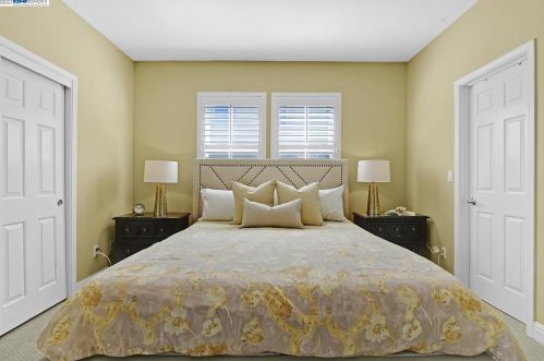 10890 Inspiration Cir, Pleasanton CA 94568-5560 exterior