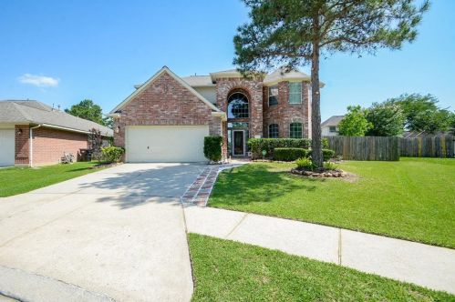 19331 Laguna Woods Dr, Tomball, TX 77375-1826